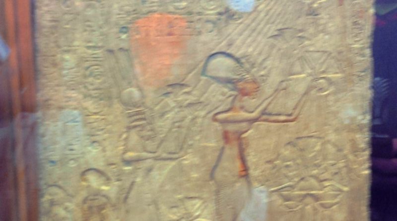 nel museo di Tutankhamon